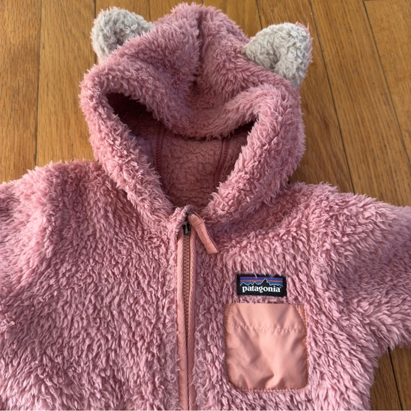 Patagonia furry friend bunting in pink - Picture 2 of 6